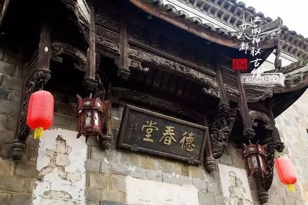 警惕儿童“脊柱侧弯” 让孩子少走“弯”路 看看吧